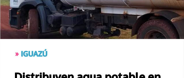 Distribuyen agua potable en barrios de la ciudad